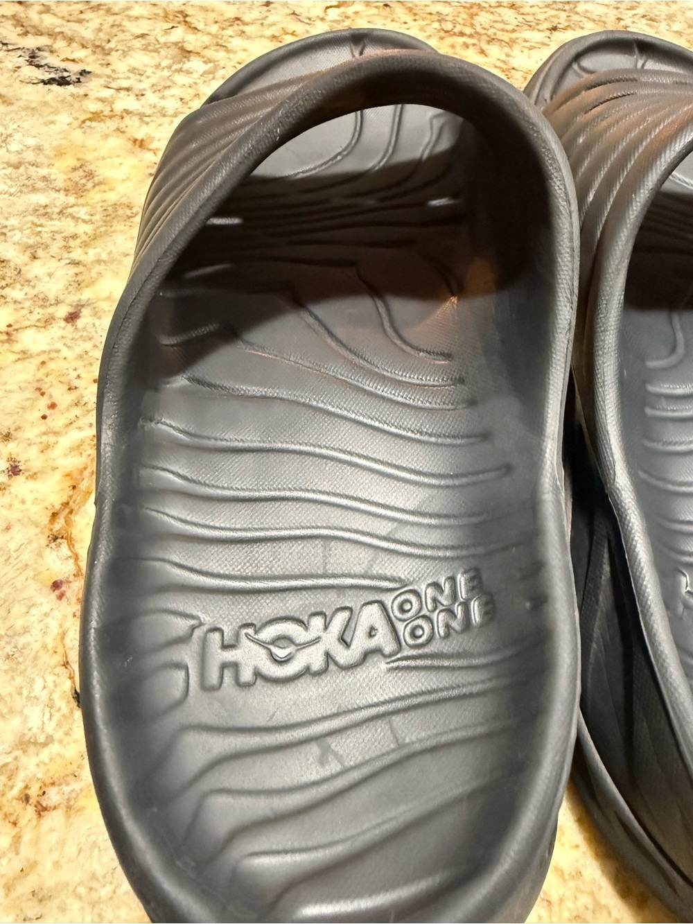 Hoka Black Slide Sandals - Ergonomic Cushioned Footbed Womens 9